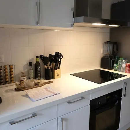 Eiffel Tower View Luxury 2br For 5 People